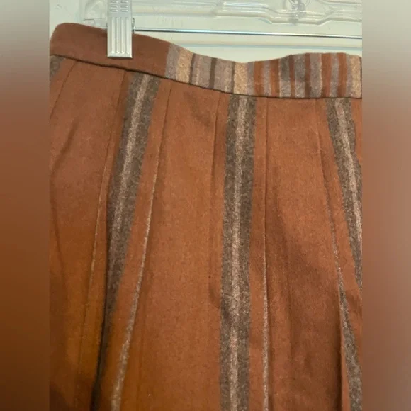 Pendleton 100% Wool Pleated Skirt Sz 8 - Picture 2 of 5